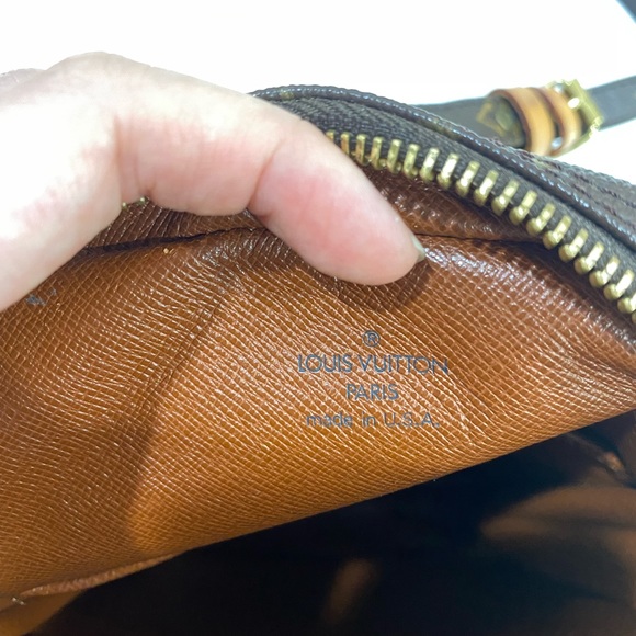 Louis Vuitton monogram Danube PM Ccrossbody bag - Picture 9 of 10